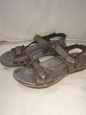JBU Stephie Vegan Nubuck Casual Sandal